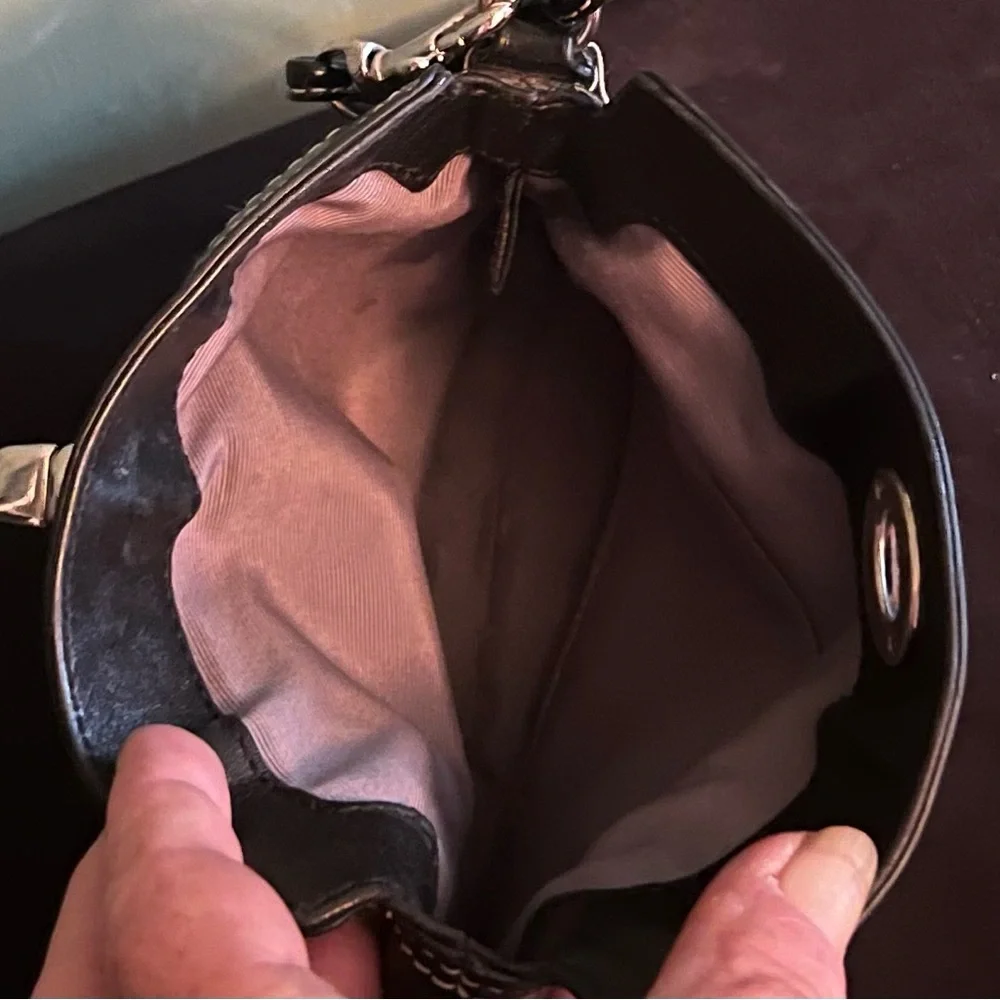 COACH Legacy Top Turnlock 2-Way Baguette Wristlet Black - Picture 6 of 8